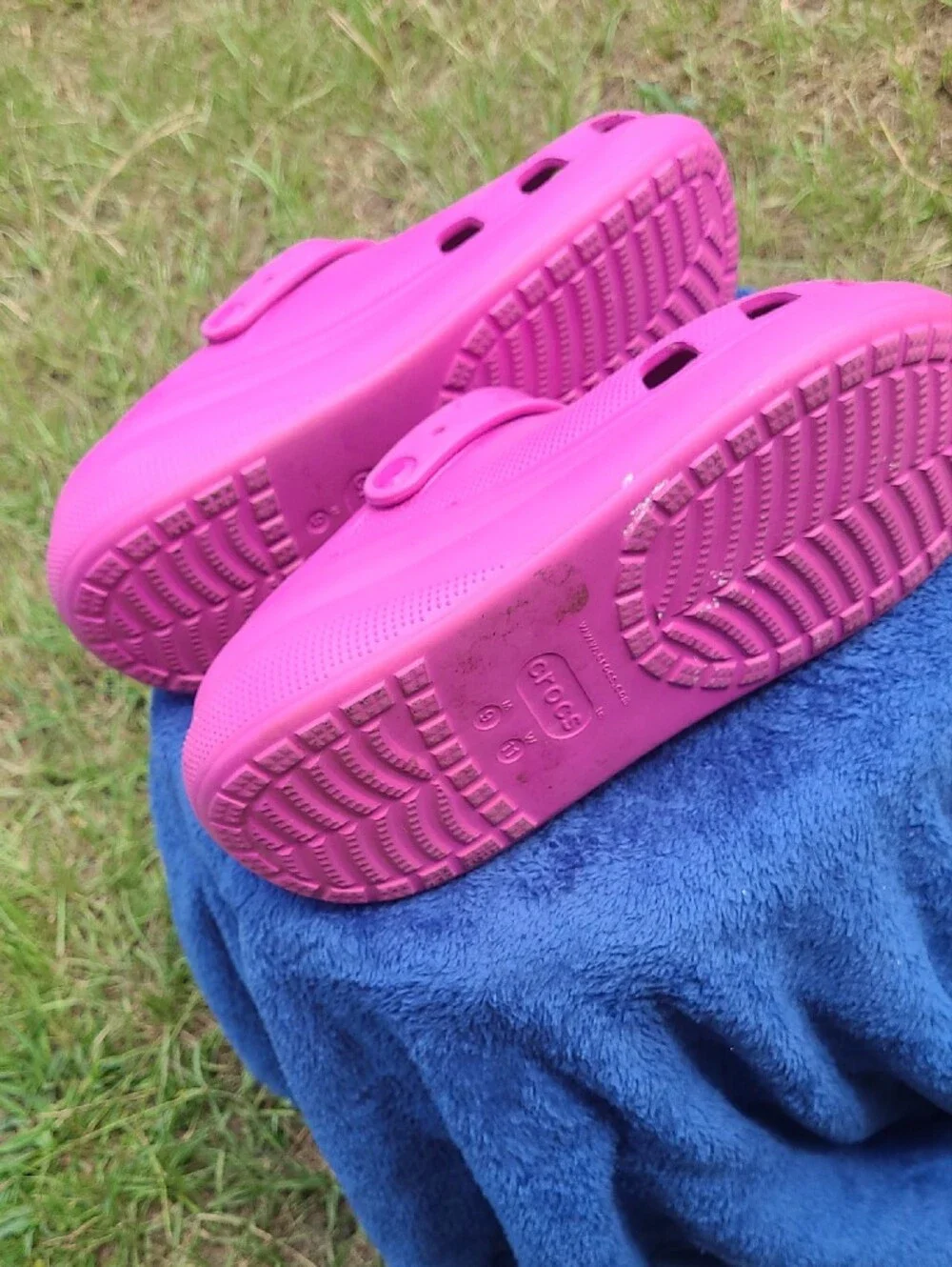 CROCS Pinkish Purple Clog Think Sole Detail Womens Size 11